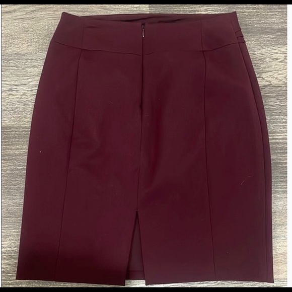 Express Maroon Pencil Skirt - Picture 2 of 2